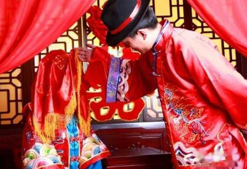燕尔是什么意思啊，燕尔新婚的燕尔是什么意思（为什么说新婚燕尔）