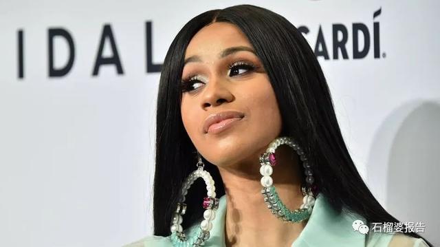 贫民窟女孩爆梗，贫民窟女生（贫民窟女孩一夜爆红）