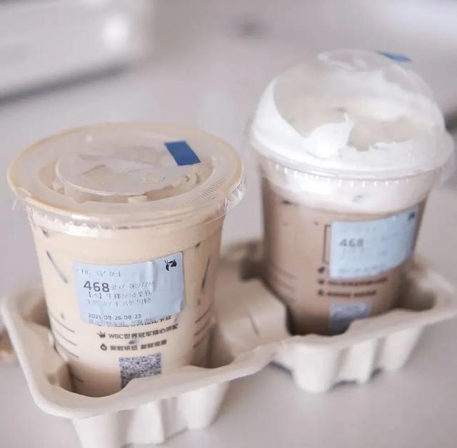 生椰丝绒拿铁和生椰拿铁的区别，瑞幸凭什么成爆款制造机