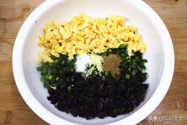 三鲜馅包子的做法，三鲜馅儿大包子的做法（三鲜馅饺子这样做）