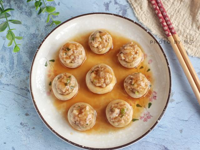 口蘑的做法怎么做好吃，口蘑怎样做好吃（口蘑这做法也太好吃了）