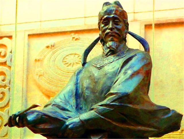 曹衣出水形容什么，曹衣出水形容什么艺术精湛（是种怎样的境界）