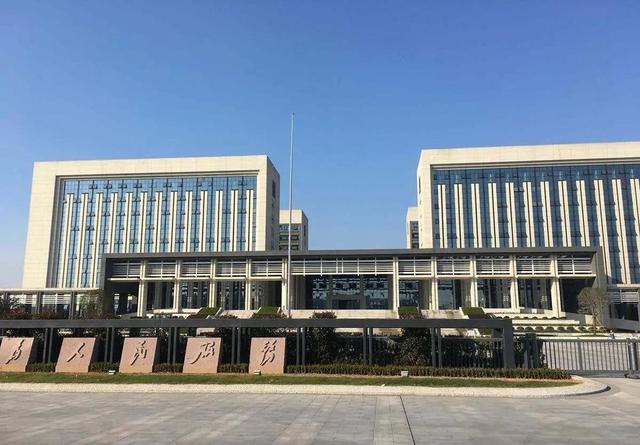 杭州区号是多少，杭州区号是多少号（浙江各市政府大楼。有你熟悉的地方吗）