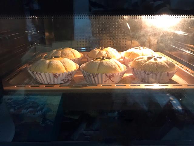 学做面包制作配方，做面包的方法和步骤（在家做面包就这么简单）