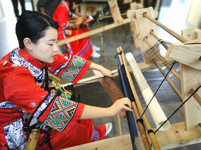 西兰卡普，西兰卡普歌词儿童版（土家文化奇葩：西兰卡普）