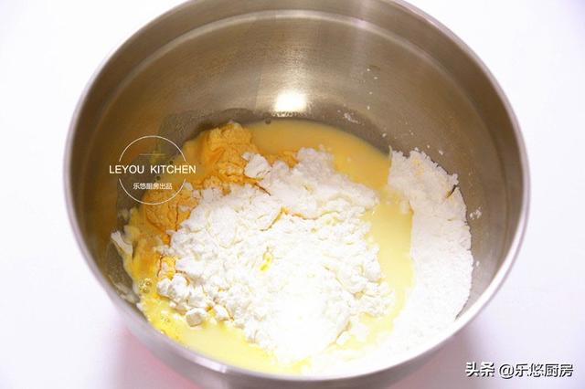 玉米淀粉可以做凉粉吗，玉米淀粉可以做什么甜品（凉粉的花样做法）