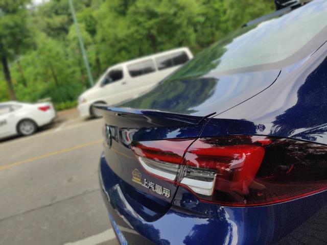 buick君威gs，二手君威多少钱（试驾别克君威GS）