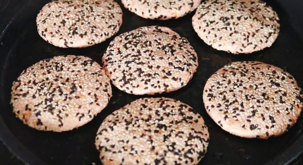 圖片[5]-【胡蘿卜餅】做法步驟圖 加2個雞蛋 常吃眼睛亮長得高-起舞食譜網