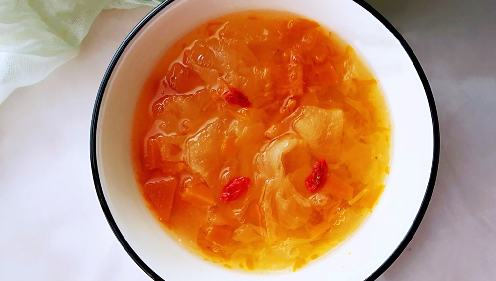 【南瓜银耳羹】做法步骤图 轻松补锌 孩子常吃身体长得好-起舞食谱网