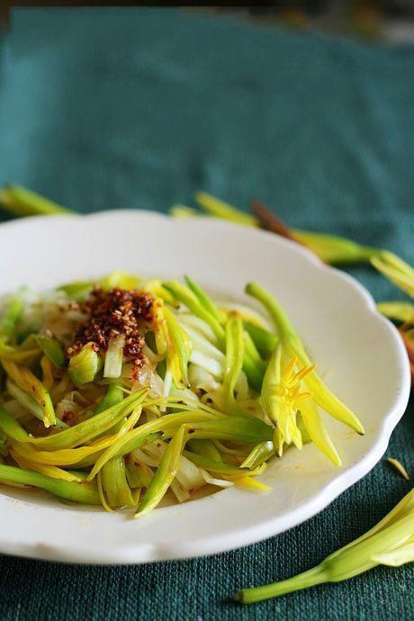 茹毛饮血的茹是什么意思，茹毛饮血是什么意思（你的小可爱还在叫“紫萱”吗）