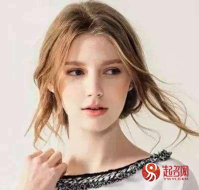 桂冠是什么意思，愚人节代表什么意思（14个森系唯美女生英文名）