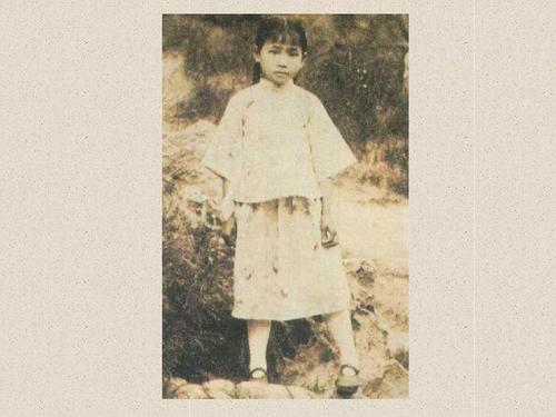 林海音简介，作家林海音简介（拉扯6个弟妹生活22岁嫁豪门）