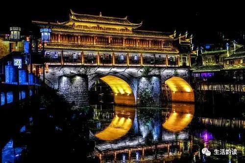 凤凰古城在哪里，凤凰古城在湖南哪个市（仙剑奇侠传取景地——古风韵味凤凰古城）