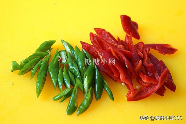 鸡胗怎么切正确，鸡胗应该怎么切（鸡的这部位特好吃）