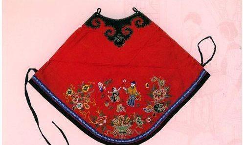 小背心和胸罩的区别，小背心和文胸的区别有哪些（中国古代女子内衣演化简史）