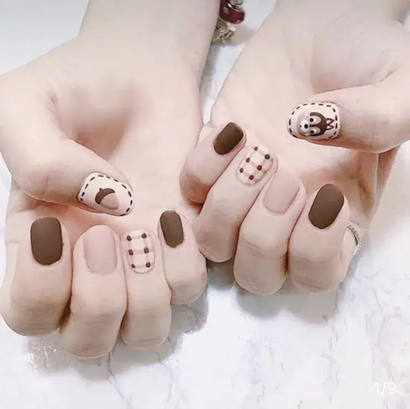 夏天指甲颜色大全图片流行，夏天显白指甲（够仙够清爽最重要是显手白）