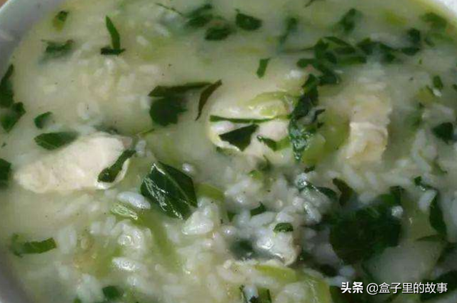 青龙卧雪是什么菜，青龙卧白雪是什么菜（你吃过最奢侈的一道菜是什么）