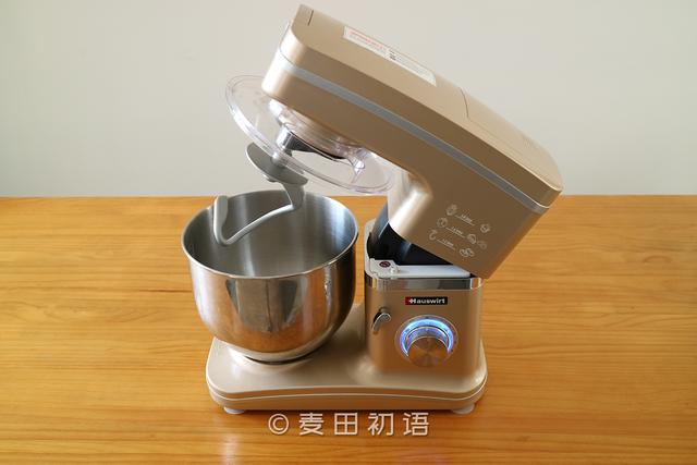 怎么挑选手动绞肉机，买绞肉机怎么选（教你如何选择人生中的第一台厨师机）