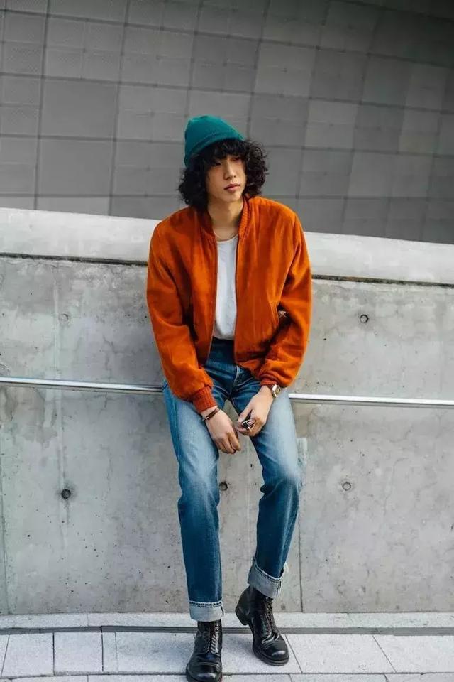 驼色是什么颜色，驼色大衣内搭什么颜色（请不要放过“驼色”）