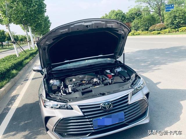 万宝龙签字笔真假鉴别方法，万宝龙签字笔真假鉴别视频（亚洲龙提车，买了就得找对象）