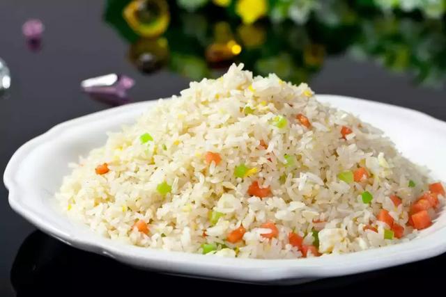 味噌是什么调料，这个日本料理中的“百搭王”