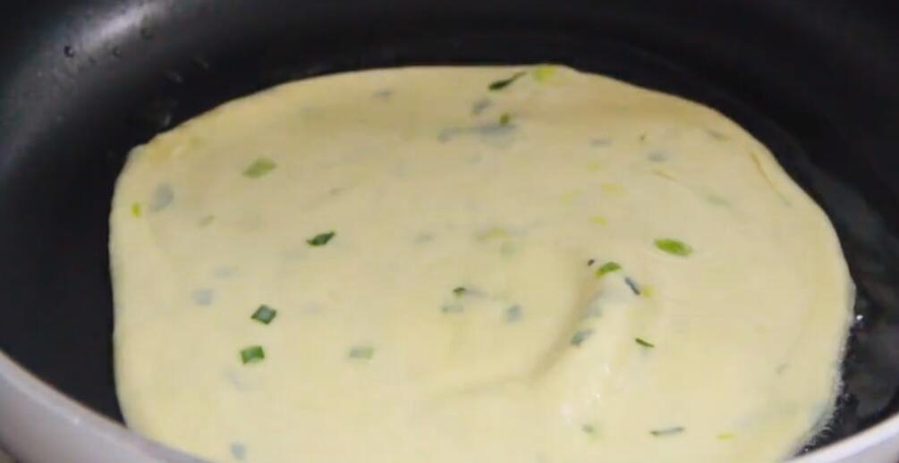 图片[7]-【葱花薄饼】做法步骤图 5分钟解决早餐 真香-起舞食谱网