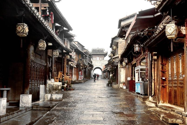 丽江古城门票多少钱(云南旅游攻略6天5晚多少钱)