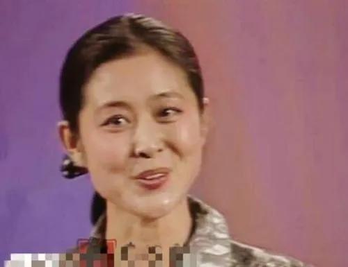 倪萍的故事：3婚两娃，与郭达最可惜，和陈凯歌同居4年丢失自尊