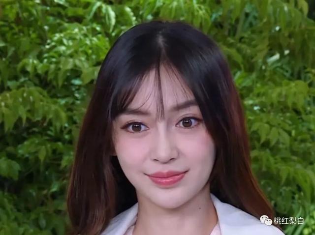 戴美瞳可以哭吗，戴美瞳可以哭吗美瞳不见了（AB把热恋女孩演成神经质少女杀手）