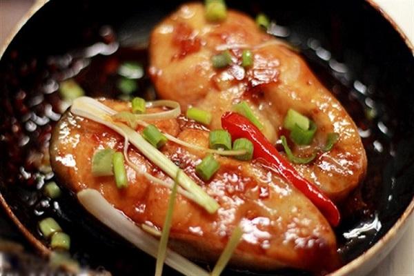 越南风味番茄焖排骨怎么做，排骨焖番茄怎么做好吃（跟着这份详细的美食清单）