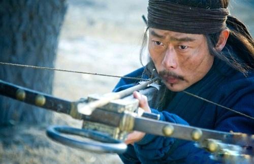 给张良太公兵法的人是谁，给张良太公兵法的人是谁的手下（从落魄公子到行刺之人）