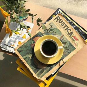 猪圈空荡荡，而你在人间。，微信头像，猪圈空荡荡，而你在人间。（45句可爱又有趣的句子。）