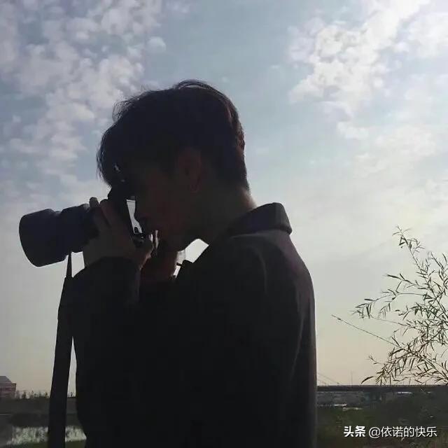 最美的背影留给你，微信头像，最美的背影留给你（手机微信头像纯背影头像精选）