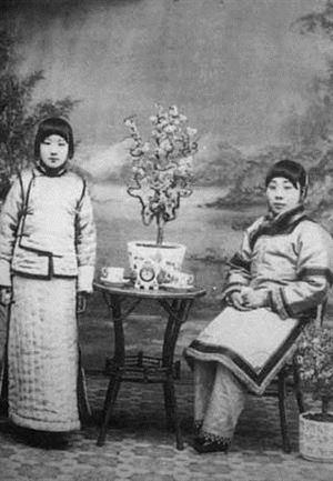 老北京的八大胡同名称，细说老北京的烟花柳巷之地“八大胡同”
