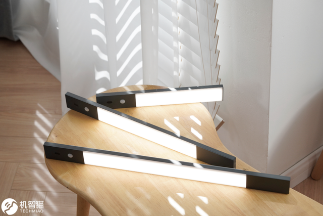 手机遥控灯具品牌，手机遥控灯具品牌推荐（比市场均价贵几倍体现在哪儿）