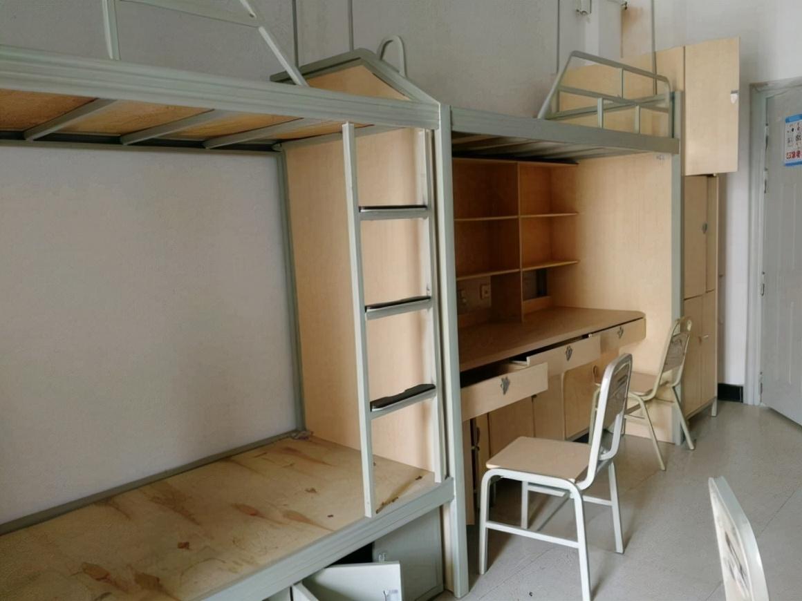 成都专科学校排名及分数线2017（成都医学院是几本）