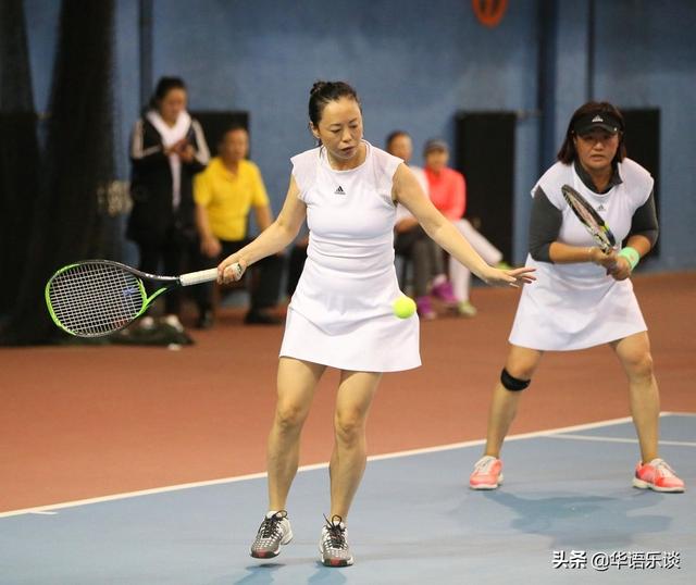 黄绮珊个人资料，黄绮珊个人简历（年轻也是花一朵的黄绮珊）