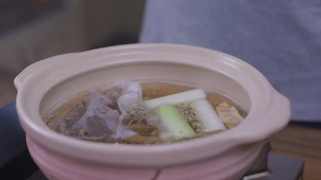 酸辣牛肚的做法，酸辣牛肚的做法步骤（凉拌牛肚的家常做法）