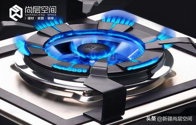 天然气灶打不着火是怎么回事，天然气灶打不着火怎么维修（燃气灶打不着火的10大原因）