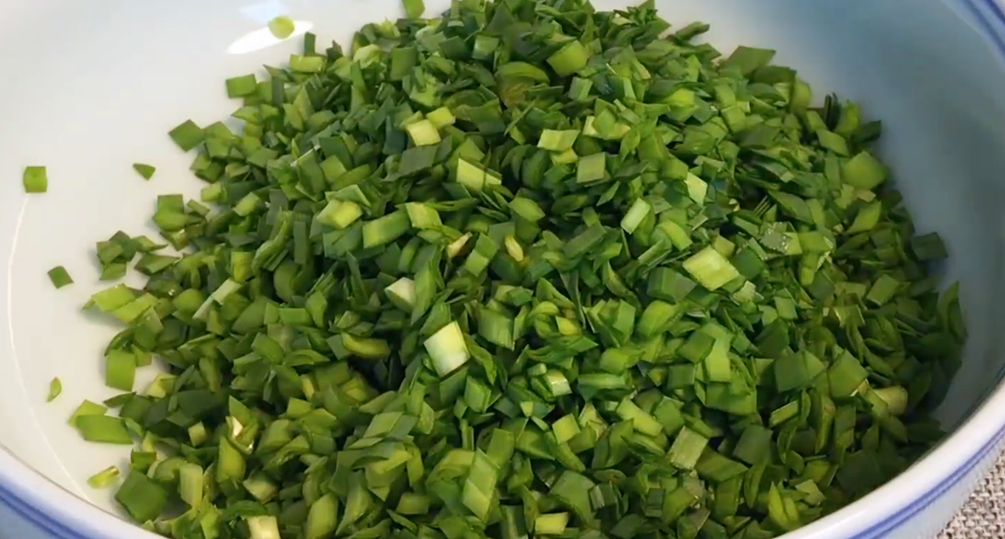 图片[3]-【豆腐韭菜馅饼】做法步骤图 皮薄馅大 饭店吃不到-起舞食谱网