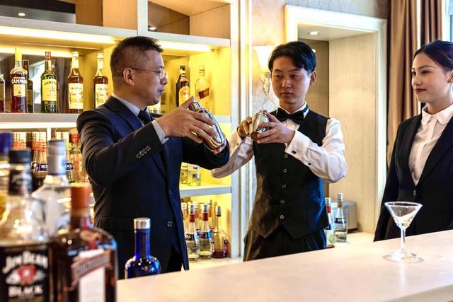 秦皇岛职业技术学院官网，2021年秦皇岛职业技术学院录取结果查询及录取通知书发放时间什么时候收到（“以匠炼技”打造特色职业教育人才培养高地）