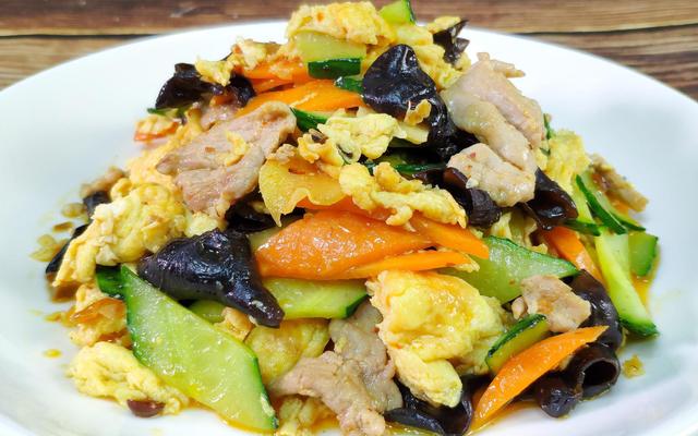 木须肉的木须是什么东西，木须肉的木须是什么东西啊（为何称鸡蛋为木须）