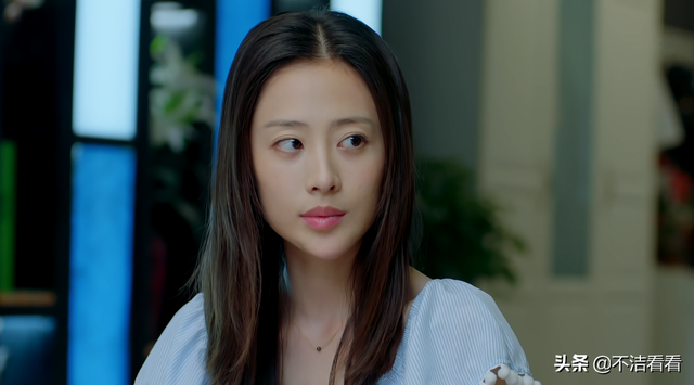 卫视和优酷播出,该剧由陈建斌和李一桐领衔主演,潘粤明和张姝联合主演