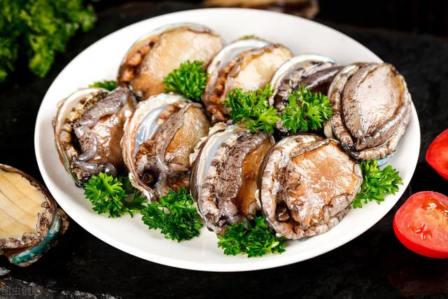 鲍鱼怎么清洗最简单，鲍鱼怎样清洗（东盛澜丨鲍鱼怎么清洗）