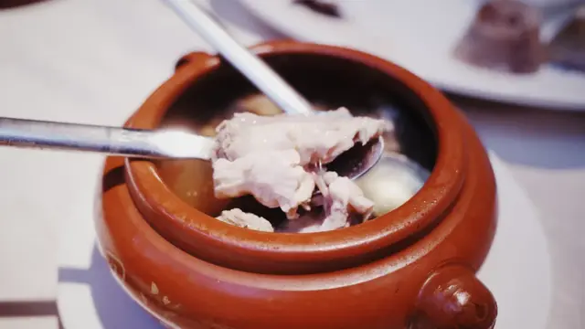 昆明周边好玩的地方，昆明周边好玩的地方有哪些（来到四季如春的昆明）