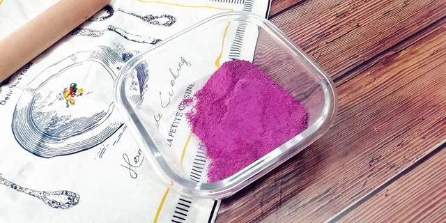 紫薯粉怎么做，红薯淀粉怎么做好吃（DIY自制天然色素粉——紫薯粉）