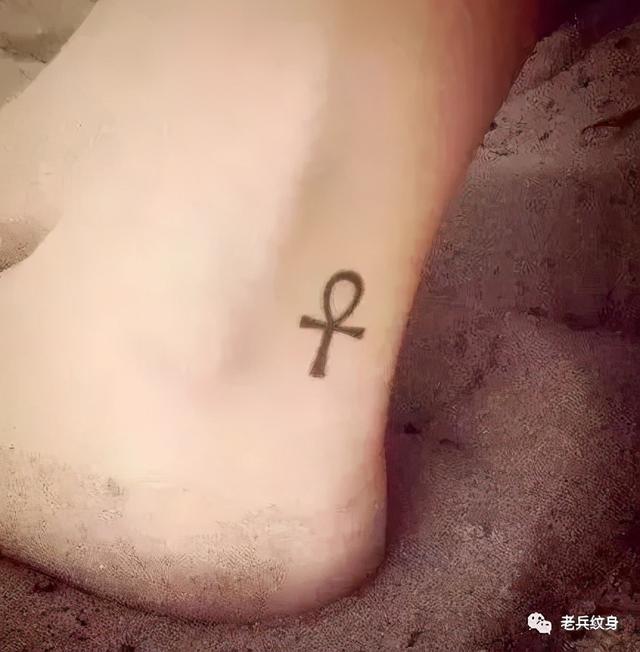 有寓意的纹身字母短，有寓意的纹身字母短句（这些纹身符号的背后含义）