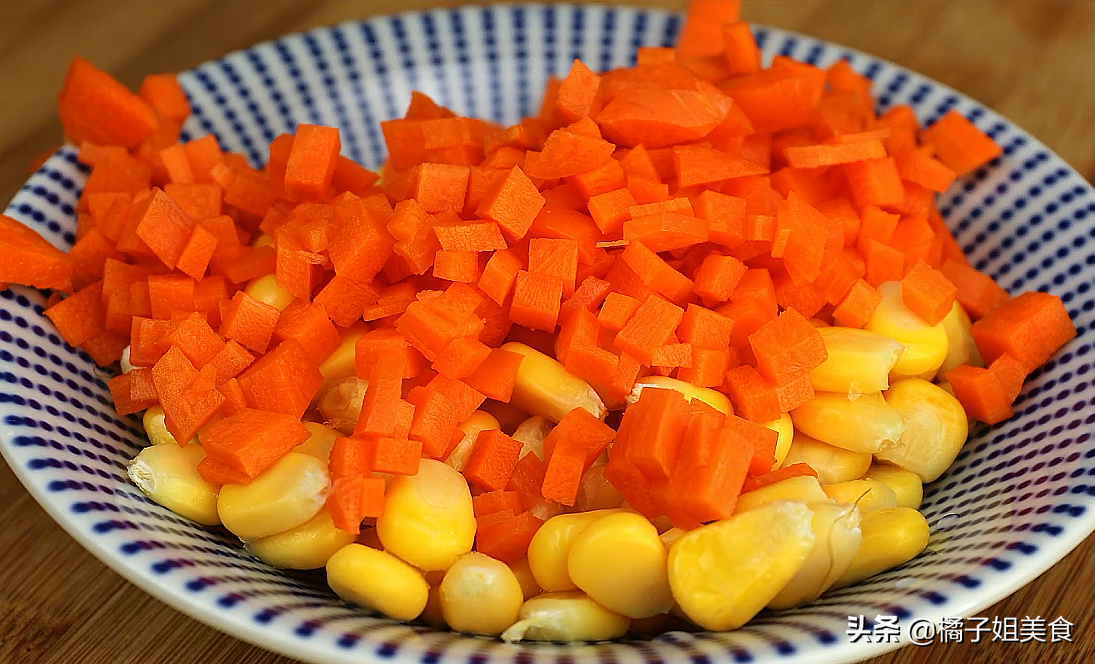 圖片[3]-剩米飯變身美味蛋炒飯 香而不膩 五分鐘學會做-起舞食譜網