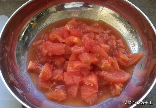 腌菜的做法大全，腌酸辣白菜的做法大全（人称“下饭之魂”）