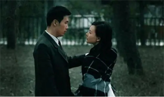 暗算剧情介绍，《暗算》拿奖拿到手软一点不奇怪